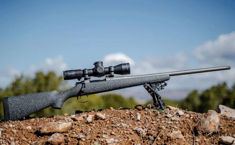 hunting rifle